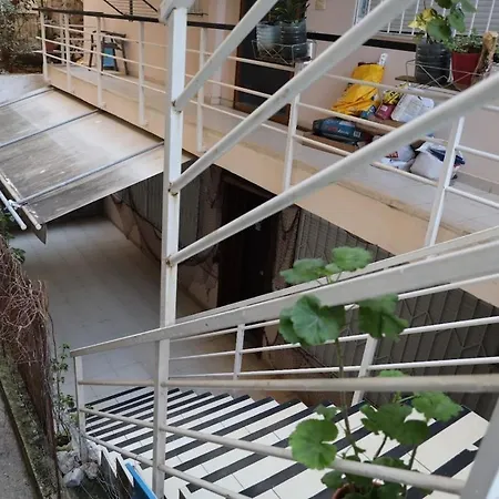 No3 Basement Prime Location Cntr *
